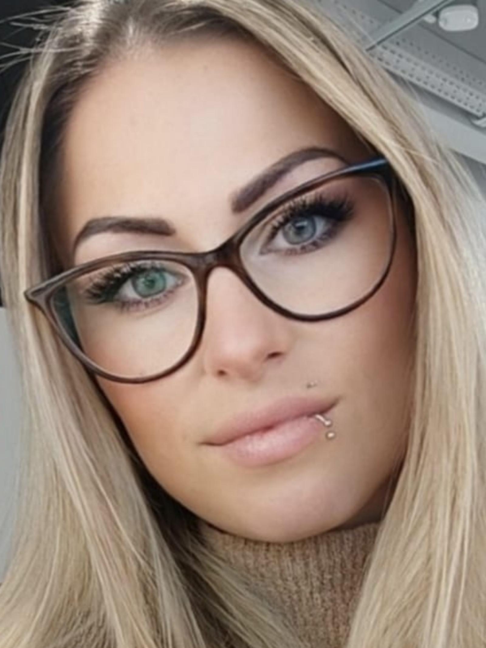 Nadine2