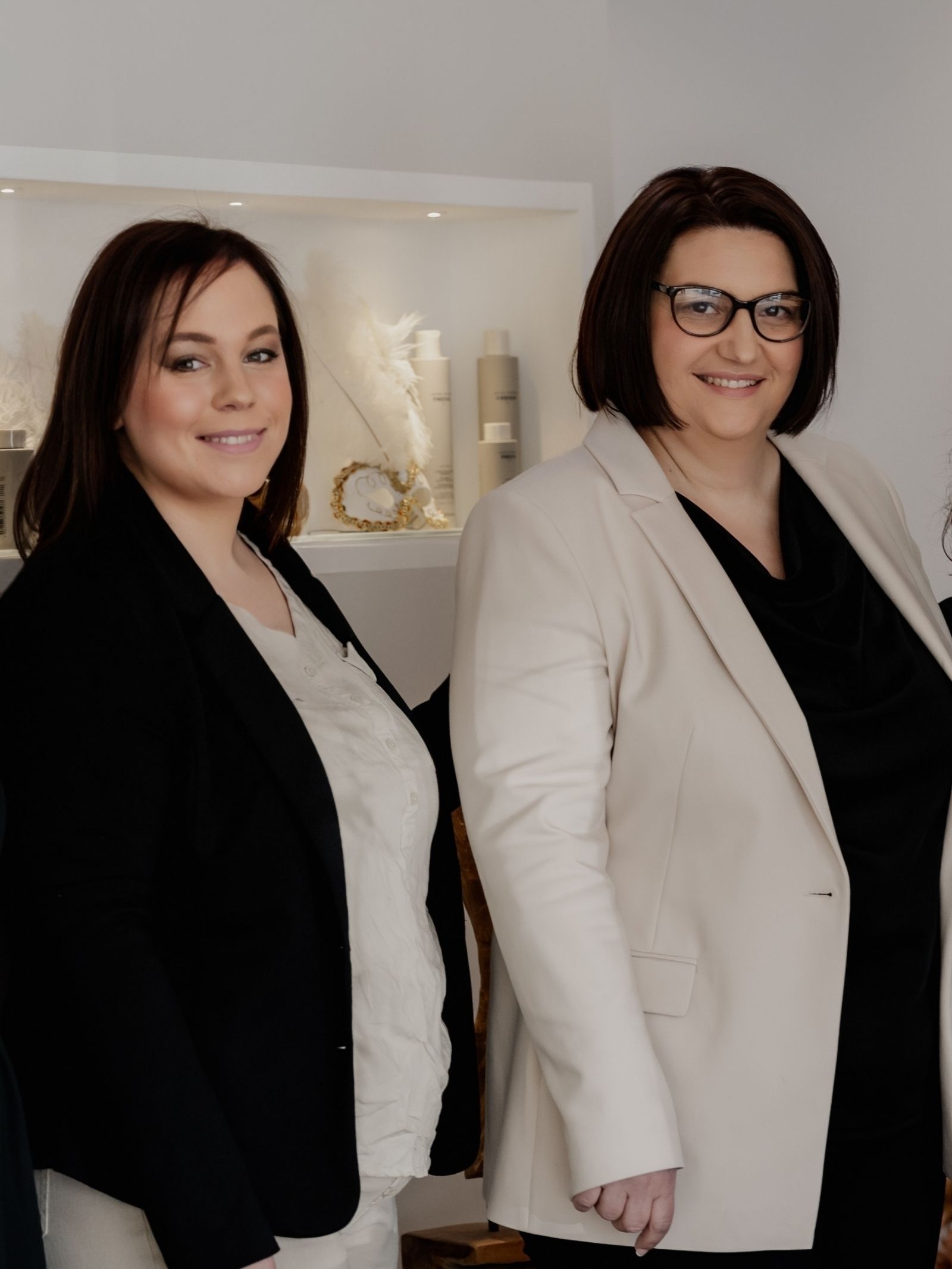 Sabine und Silvija Sabine und Silvija – Gründerinnen des Hochzeitsportals Liebevoll Vernetzt