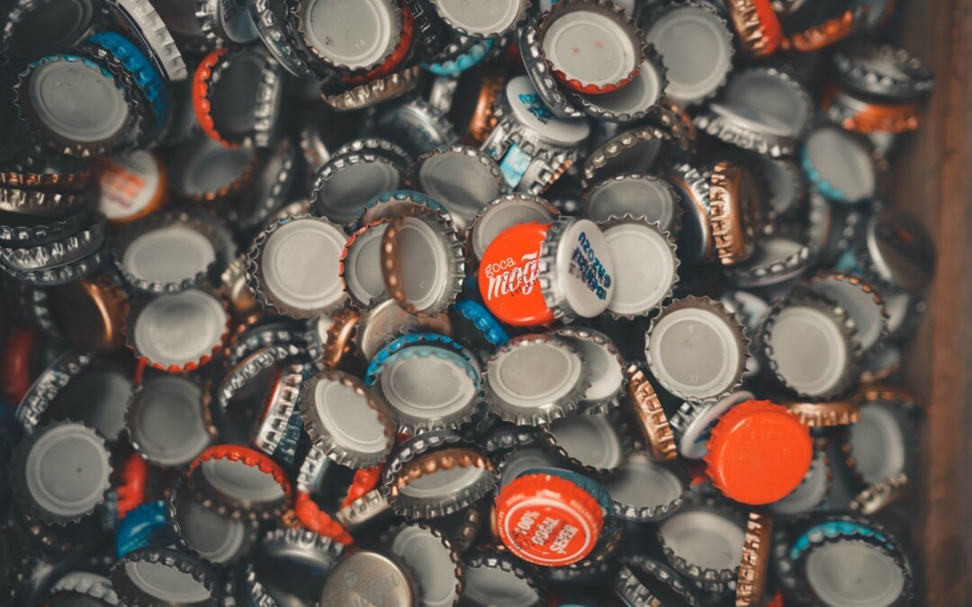 Klein, aber stark: Warum wir Kronkorken für krebskranke Kinder sammeln