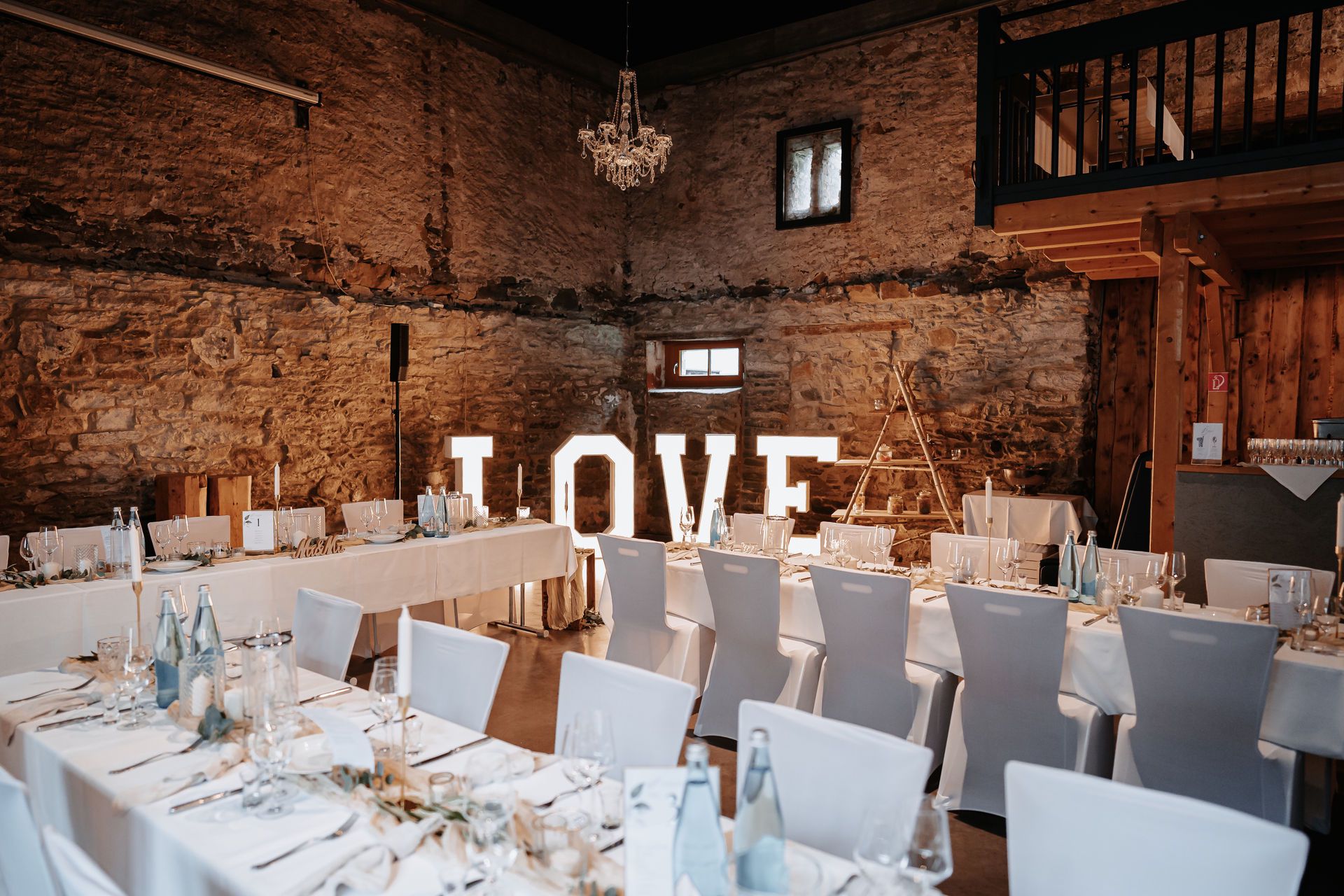 ee34275a-e80f-4a74-89c5-f5bea1926a5e