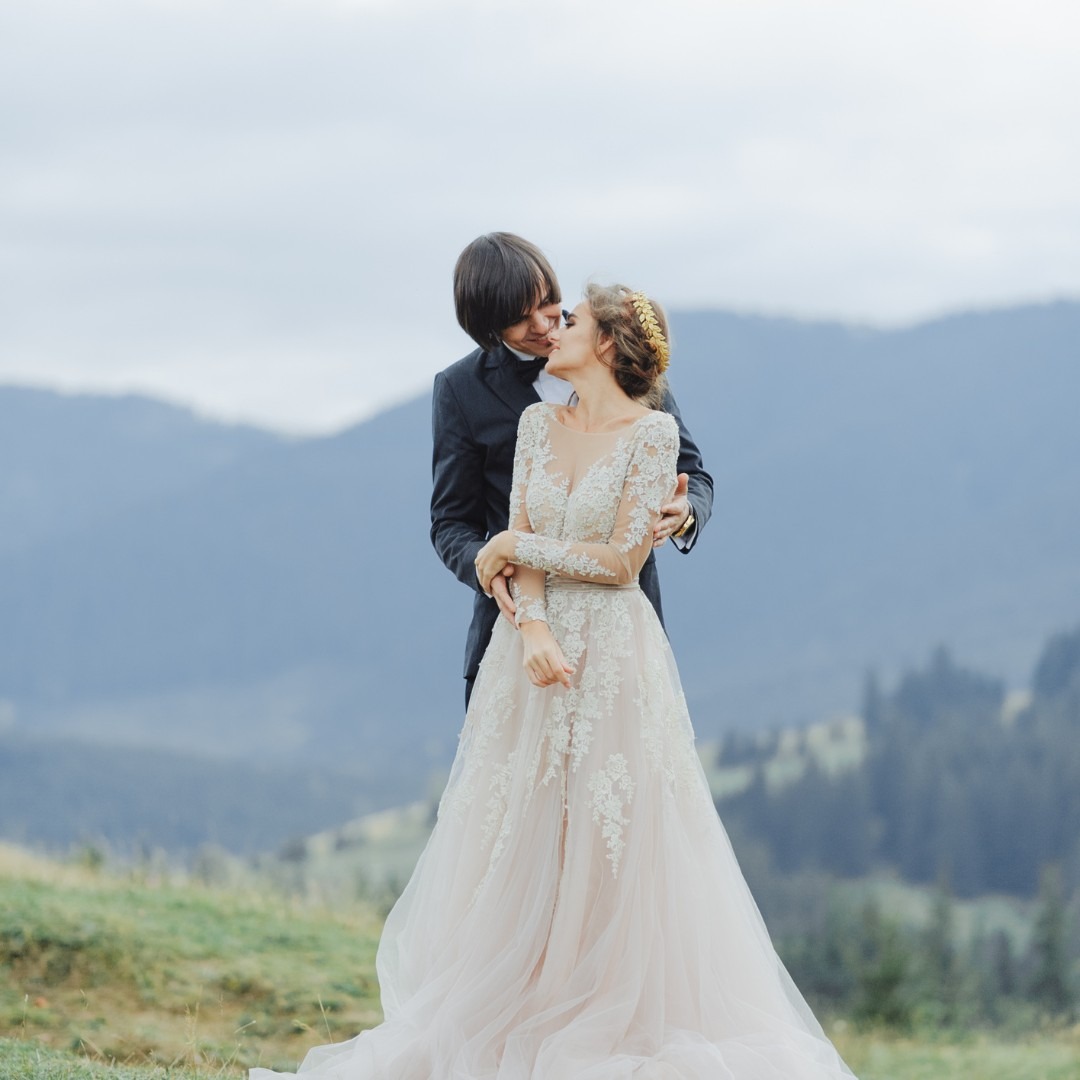 Fotowettbewerb eines Hochzeitspaares auf Liebevoll vernetzt.