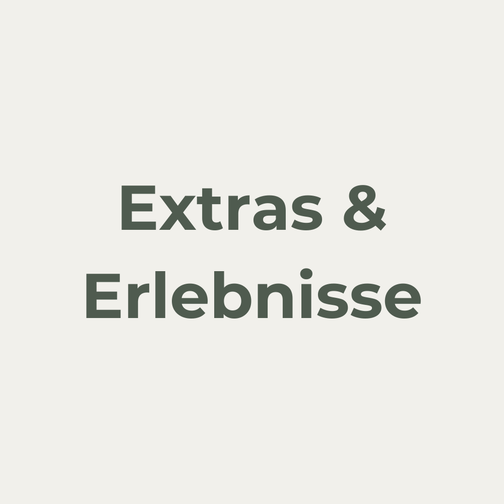 Highlights wie Kinderbetreuung, Zauberer etc. im Schwarzwald – Zwei Kinder liegen entspannt auf dem Boden und beschäftigen sich mit einem Notizbuch. Professionelle Kinderbetreuung sorgt für Spaß und Unterhaltung auf Hochzeiten und Events, damit Eltern entspannt feiern können.